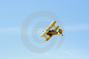 biplane crop duster