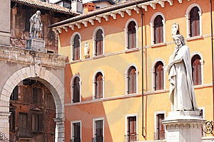 Statue Of Dante Alighieri In Verona Royalty Fre