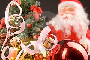 Babbo Natale, decorazione albero di Natale sfondo.