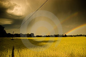 Dos veces arcoíris en polonia, después tormenta.
